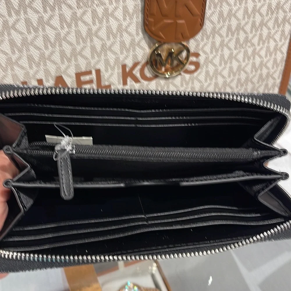Michael Kors Men’s Women’s Cooper Tech Zip Around Continental Wallet Black Multi